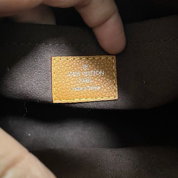 Louis Vuitton Marelle Epi Honey Gold - Picture 12 of 15